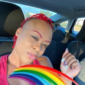 Meet your Posher, Deanna